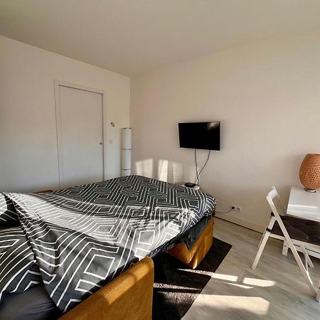 Hanahome 2 Adultes Parking Prive Business & Tourisme Ле-Шене Экстерьер фото